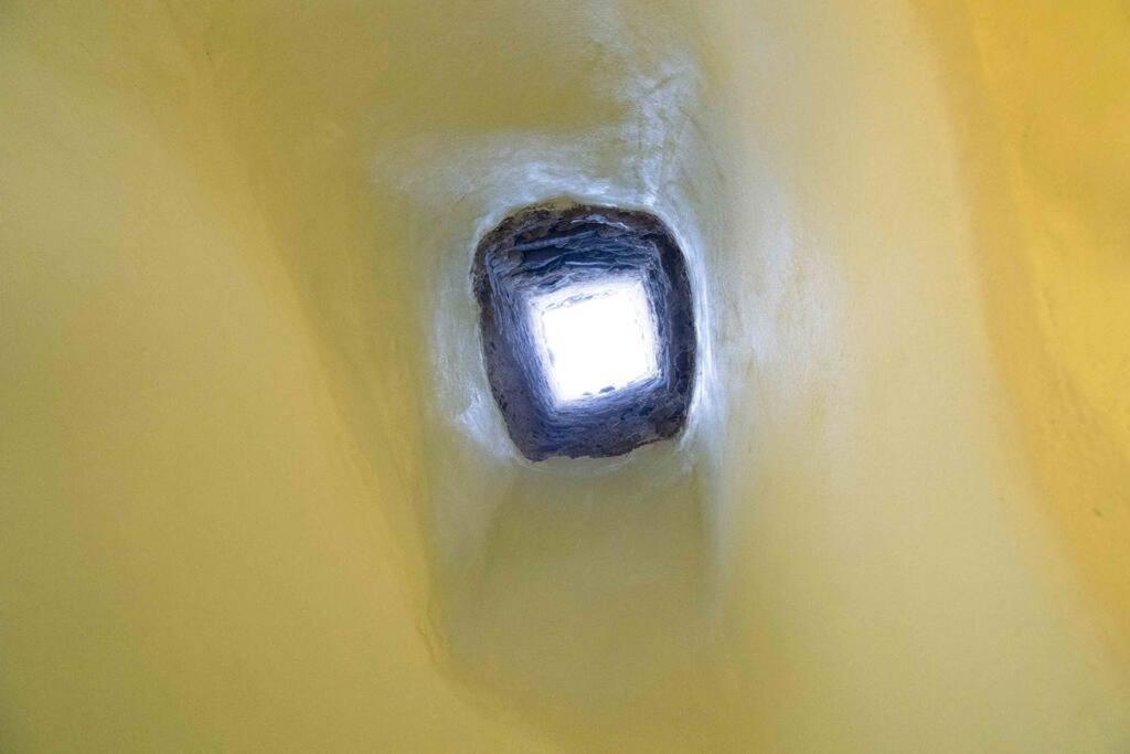 Santorini Oasis- Cave House Villa Фира Екстериор снимка